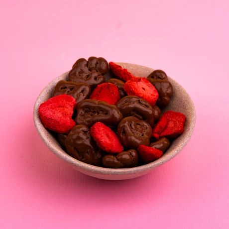 Jahody v mléčné čokoládě (lyofilizované) 🍓 200 g balení