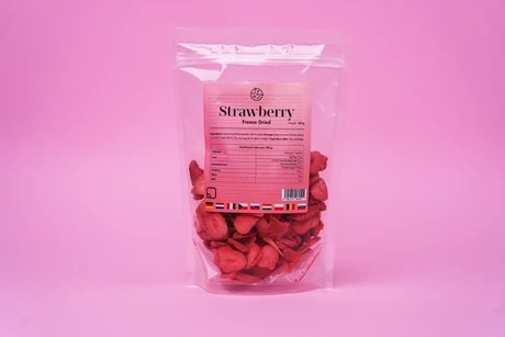 Sada lyofilizovaného (mrazem sušeného) ovoce – jahody, maliny, banány a mango 🍌🥭🍓